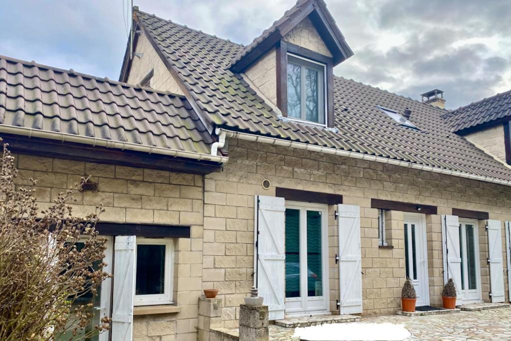 Charmant Studio A Coutevroult Exteriör bild
